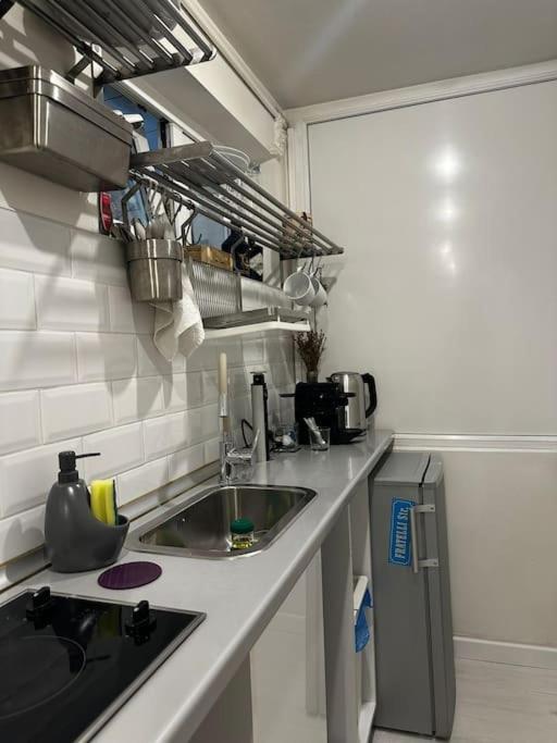 Studio Cozy Piata Victoriei Διαμέρισμα Βουκουρέστι Εξωτερικό φωτογραφία